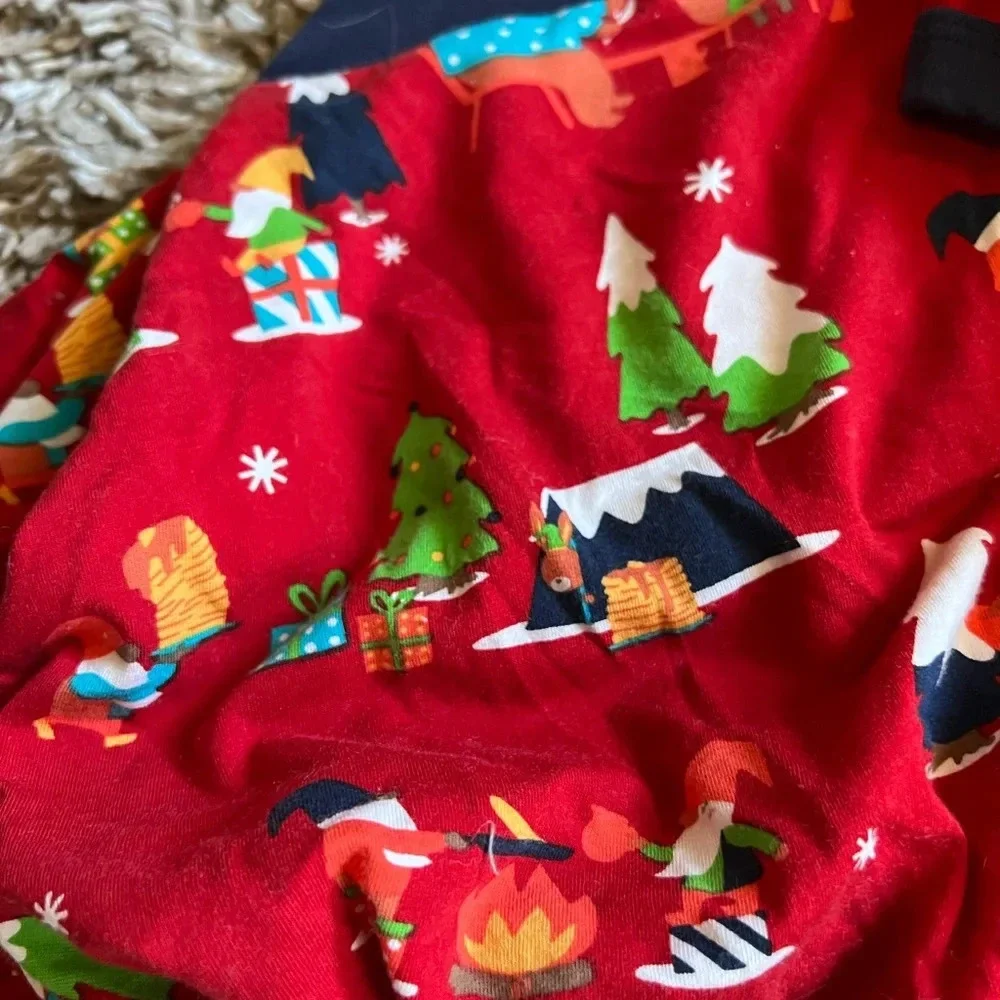 NWOT Wondershop red fleece Christmas dog sweater‎ from target